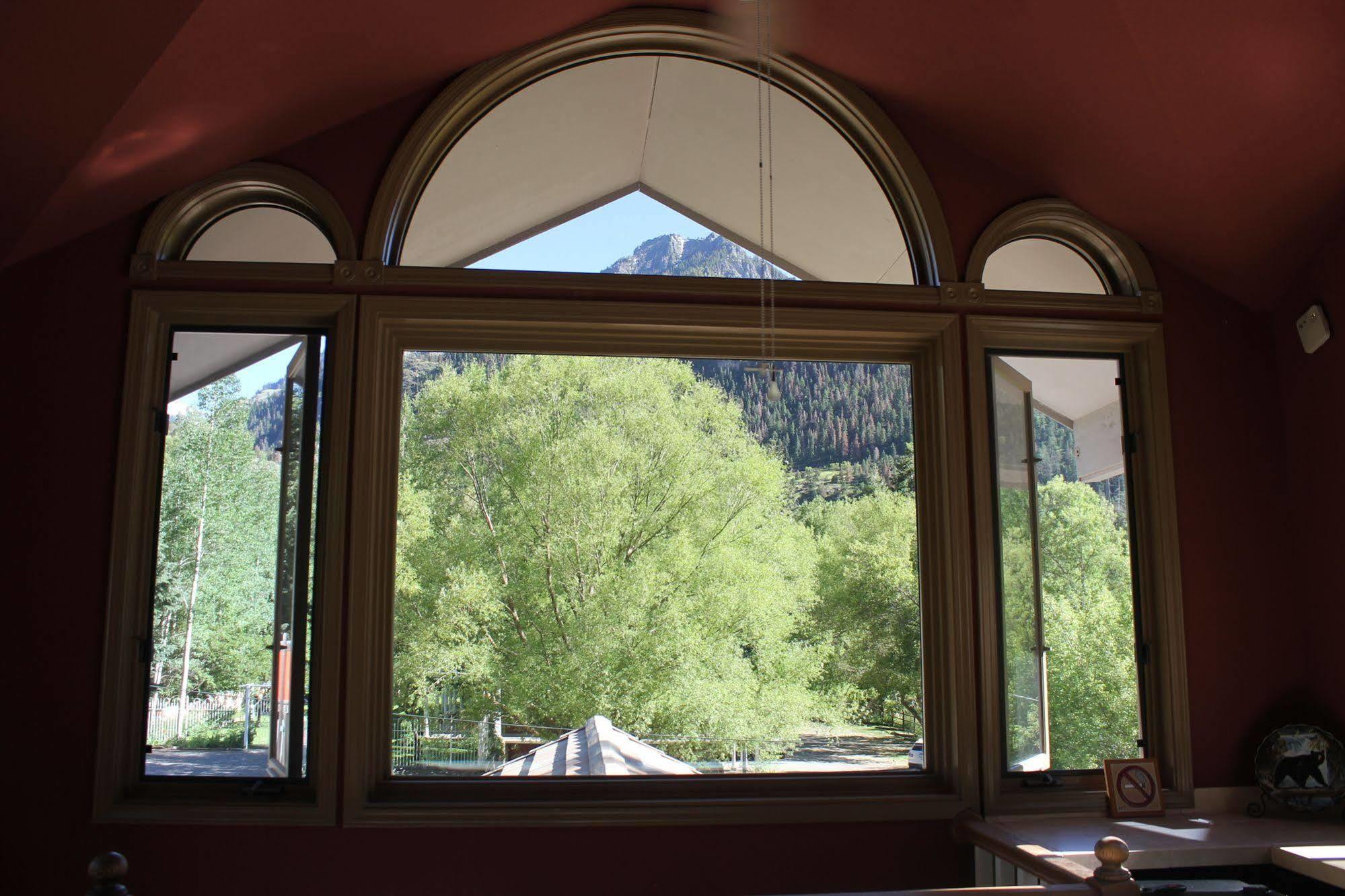Black Bear Manor Ouray Exterior photo